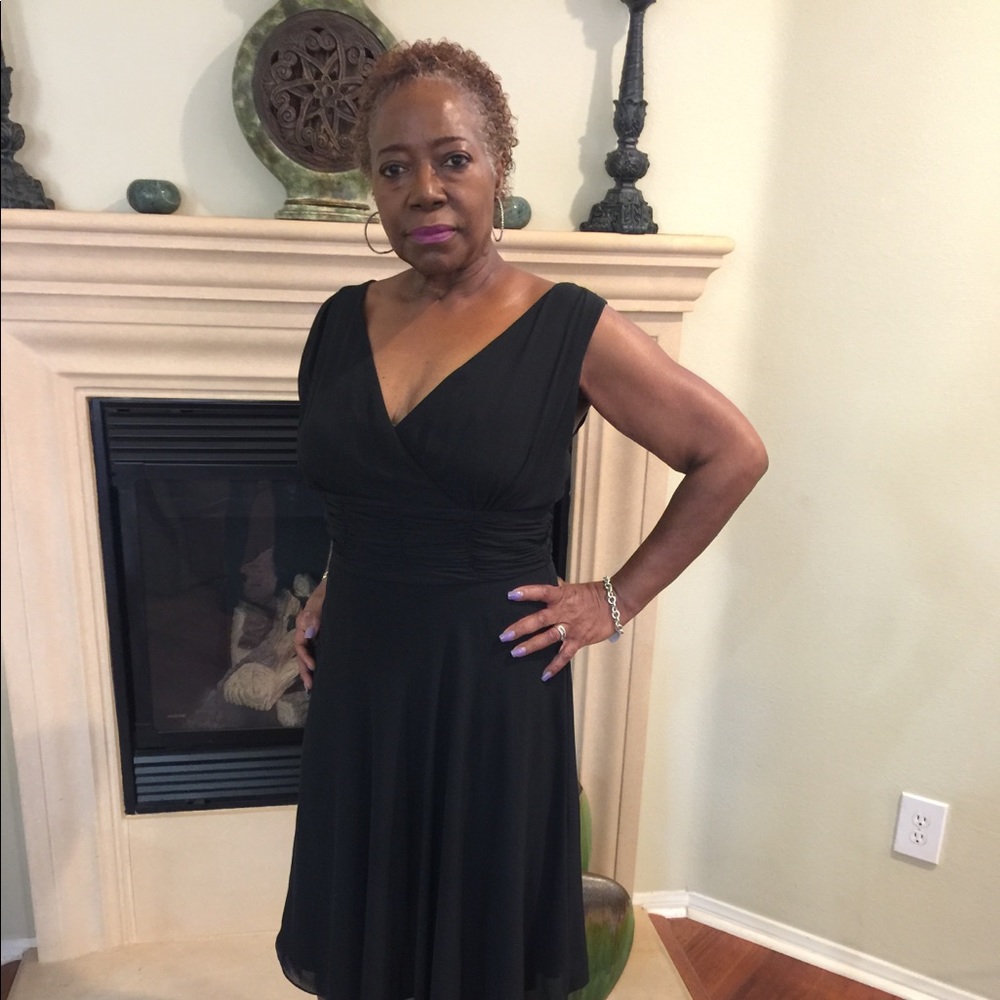 Versatile Lbd, Wedding, Romantic Date - image 8